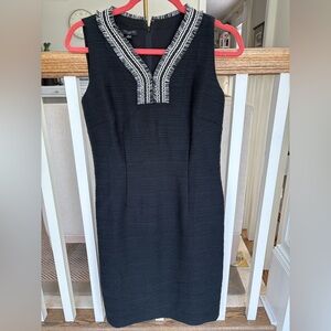 Talbots Black and White Sheath Dress V-Neck Sleeveless
